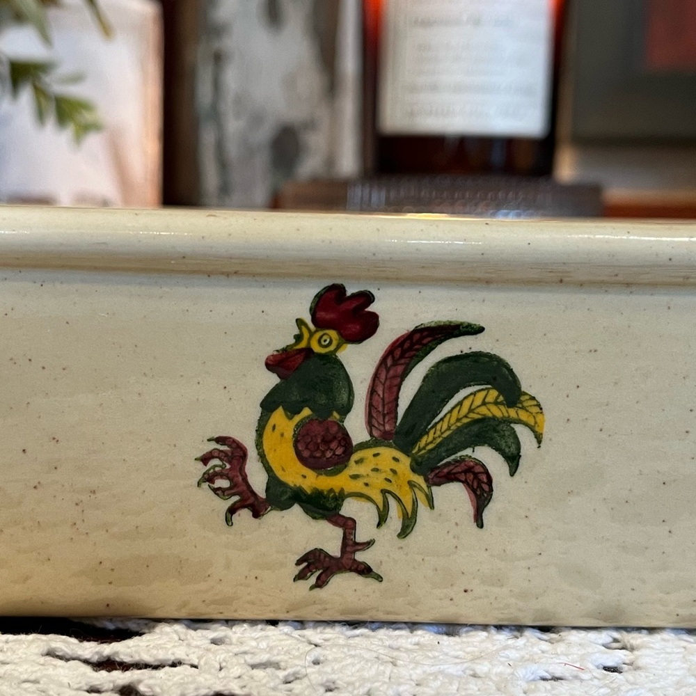 Rooster Vintage METLOX Poppytrail Dish - Picture 3 of 16